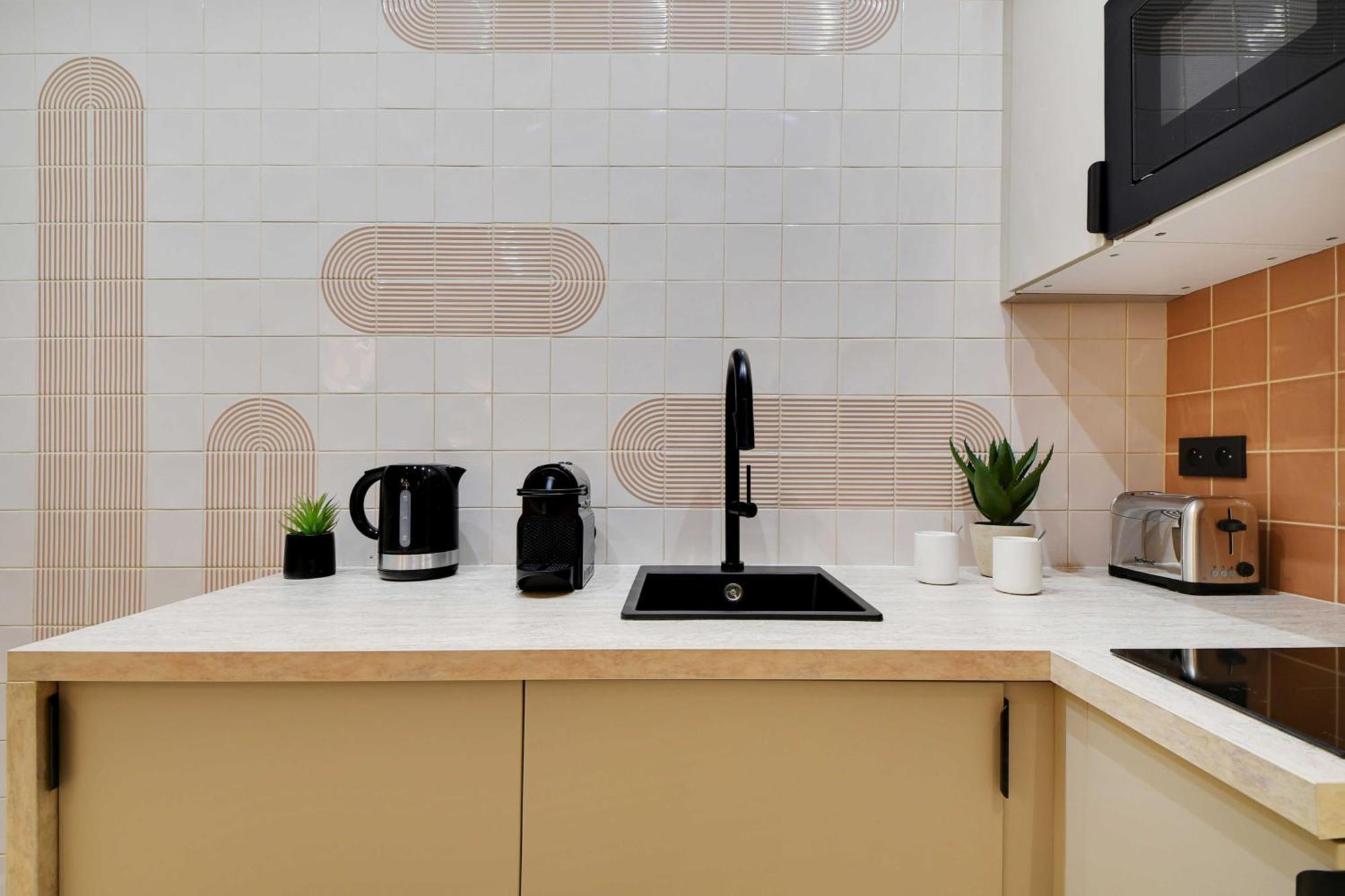 Superb -1br-4p- Montmartre Parigi